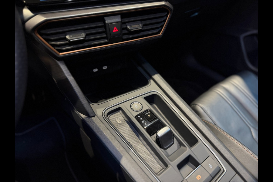 CUPRA Formentor 2.0 TSI 4DRIVE|Kuipstoelen|Pano|Beats|Copper|Keyless|