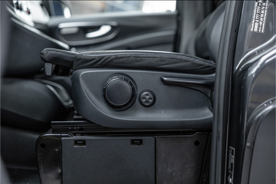 Mercedes-Benz Vito 124 CDI 237 PK DC Lang | Airmatic | Distronic | LED | Trekhaak | Lederen bekleding | L+R Schuifdeur | Dubbel cabine | Dodehoek | Camera | Navigatie | DAB | Dealer onderhouden | 24 maanden garantie