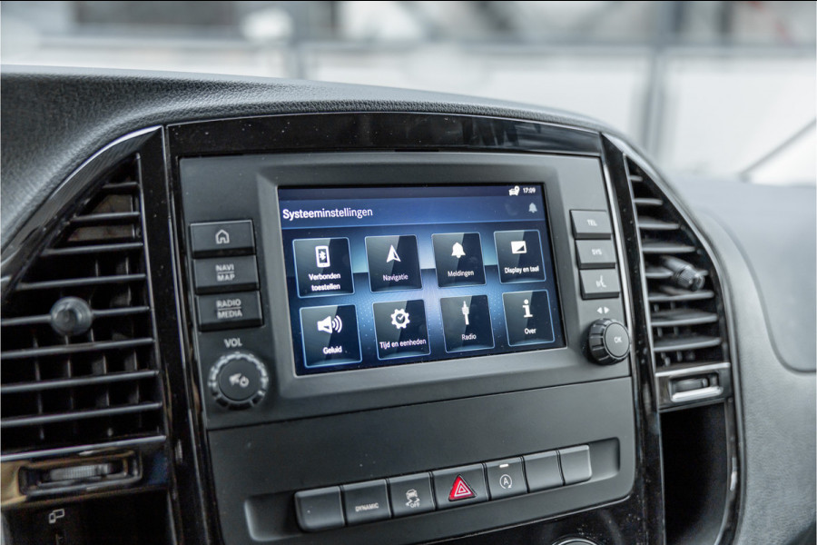 Mercedes-Benz Vito 124 CDI 237 PK DC Lang | Airmatic | Distronic | LED | Trekhaak | Lederen bekleding | L+R Schuifdeur | Dubbel cabine | Dodehoek | Camera | Navigatie | DAB | Dealer onderhouden | 24 maanden garantie