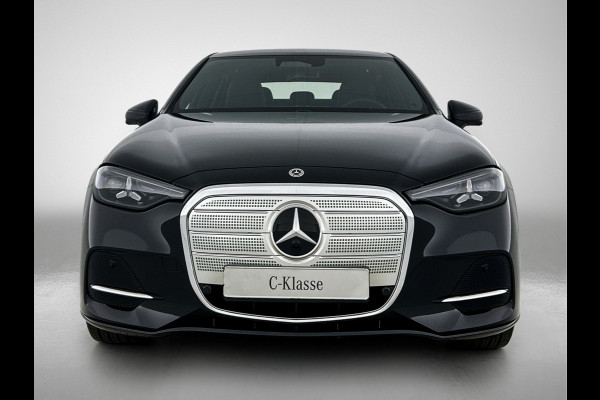 Mercedes-Benz C-Klasse 400 4MATIC Business Solution Luxury 94 kWh | Plus pakket | Parkeerpakket | Vast panoramadak | 19” multispaaks lichtmetalen velgen | URBAN GUARD |