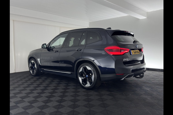 BMW iX3 High Executive 80 kWh [ 3-Fase-11kW ] {SoH-97%} (INCL-BTW) Aut. *PANO | LEATHER | HARMAN/KARDON | ADAPTIVE-CRUISE | FULL-LED | BLINDSPOT | MEMORY-PACK | DIGI-COCKPIT | HEATED-SPORTSEATS | KEYLESS | CAMERA | DAB+ | TOWBAR | HEAD-UP | 20''AL