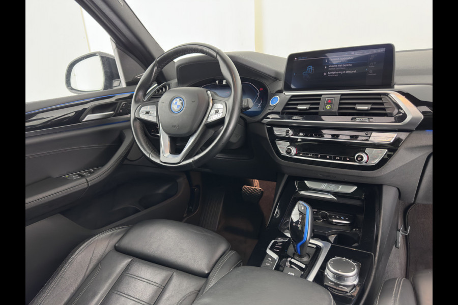 BMW iX3 High Executive 80 kWh [ 3-Fase-11kW ] {SoH-97%} (INCL-BTW) Aut. *PANO | LEATHER | HARMAN/KARDON | ADAPTIVE-CRUISE | FULL-LED | BLINDSPOT | MEMORY-PACK | DIGI-COCKPIT | HEATED-SPORTSEATS | KEYLESS | CAMERA | DAB+ | TOWBAR | HEAD-UP | 20''AL