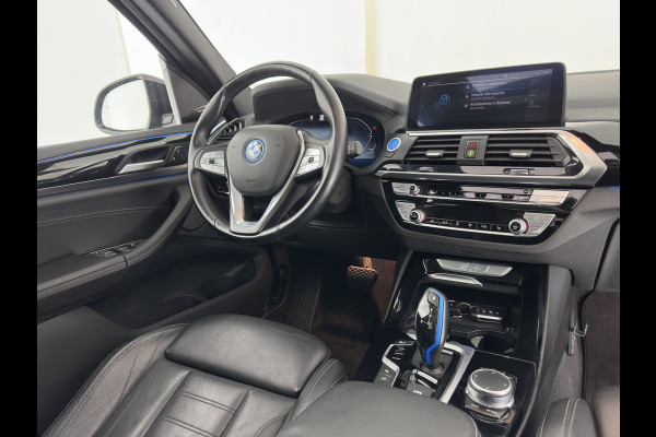 BMW iX3 High Executive 80 kWh [ 3-Fase-11kW ] {SoH-97%} (INCL-BTW) Aut. *PANO | LEATHER | HARMAN/KARDON | ADAPTIVE-CRUISE | FULL-LED | BLINDSPOT | MEMORY-PACK | DIGI-COCKPIT | HEATED-SPORTSEATS | KEYLESS | CAMERA | DAB+ | TOWBAR | HEAD-UP | 20''AL