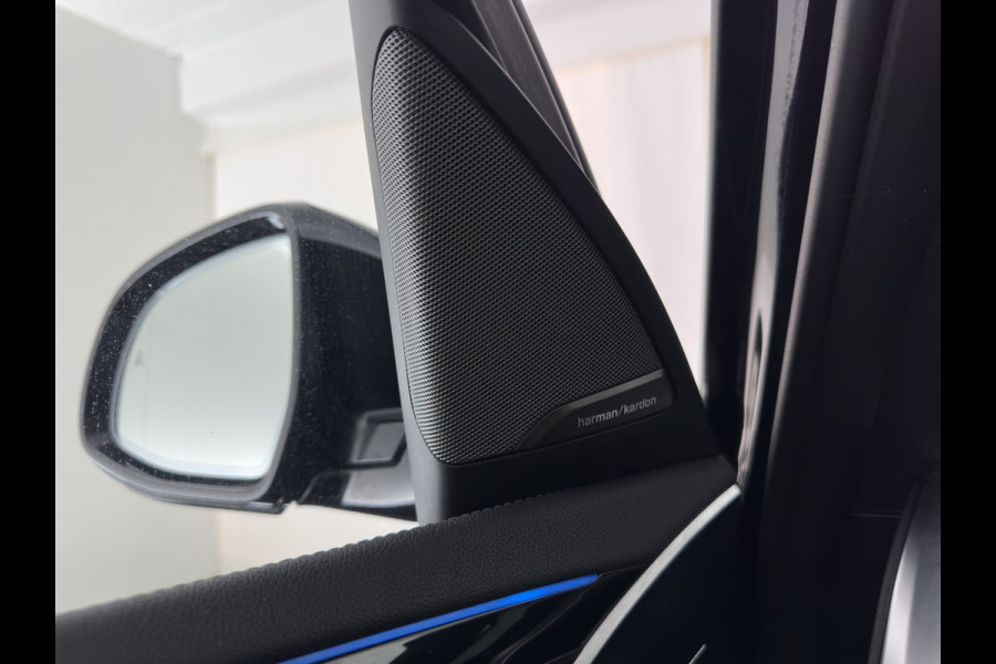 BMW iX3 High Executive 80 kWh [ 3-Fase-11kW ] {SoH-97%} (INCL-BTW) Aut. *PANO | LEATHER | HARMAN/KARDON | ADAPTIVE-CRUISE | FULL-LED | BLINDSPOT | MEMORY-PACK | DIGI-COCKPIT | HEATED-SPORTSEATS | KEYLESS | CAMERA | DAB+ | TOWBAR | HEAD-UP | 20''AL