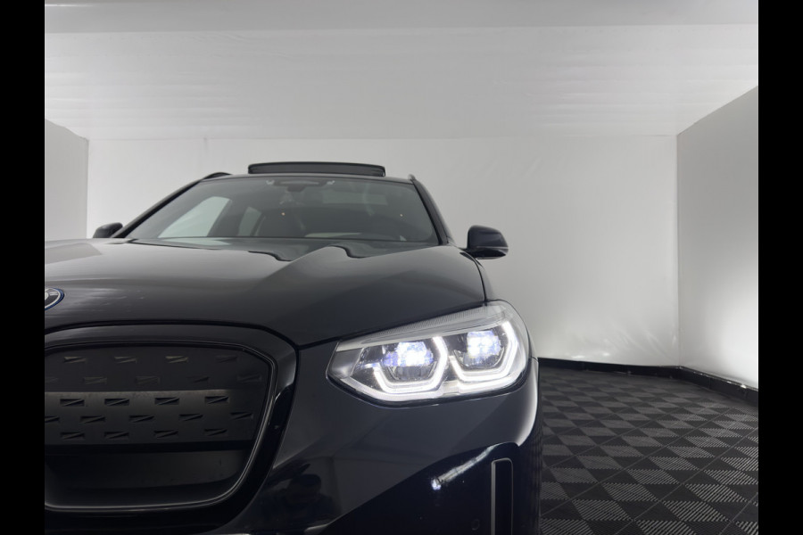 BMW iX3 High Executive 80 kWh [ 3-Fase-11kW ] {SoH-97%} (INCL-BTW) Aut. *PANO | LEATHER | HARMAN/KARDON | ADAPTIVE-CRUISE | FULL-LED | BLINDSPOT | MEMORY-PACK | DIGI-COCKPIT | HEATED-SPORTSEATS | KEYLESS | CAMERA | DAB+ | TOWBAR | HEAD-UP | 20''AL