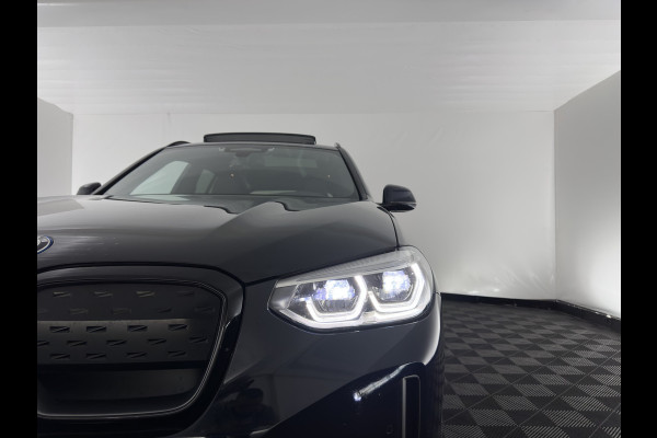BMW iX3 High Executive 80 kWh [ 3-Fase-11kW ] {SoH-97%} (INCL-BTW) Aut. *PANO | LEATHER | HARMAN/KARDON | ADAPTIVE-CRUISE | FULL-LED | BLINDSPOT | MEMORY-PACK | DIGI-COCKPIT | HEATED-SPORTSEATS | KEYLESS | CAMERA | DAB+ | TOWBAR | HEAD-UP | 20''AL