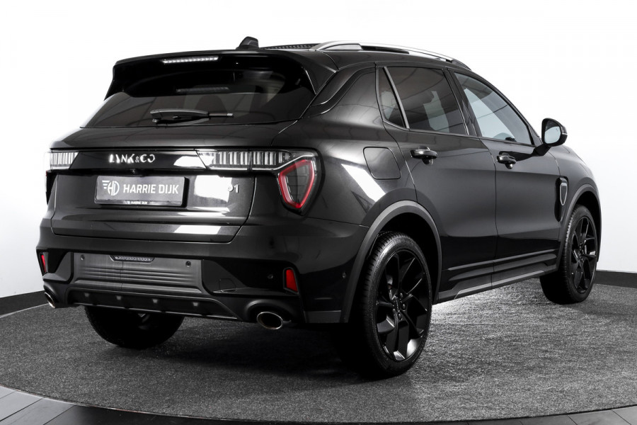 Lynk & Co 01 1.5 PHEV 261PK MY22 | Black Pakket | 360 Camera  | 7.4 kWh Boordlader | S/K-panodak | Adapt. Cruise | Memory | Elek. klep | LM 20" |