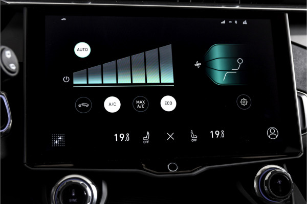 Lynk & Co 01 1.5 PHEV 261PK MY22 | Black Pakket | 360 Camera  | 7.4 kWh Boordlader | S/K-panodak | Adapt. Cruise | Memory | Elek. klep | LM 20" |