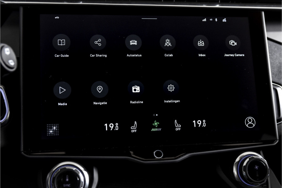 Lynk & Co 01 1.5 PHEV 261PK MY22 | Black Pakket | 360 Camera  | 7.4 kWh Boordlader | S/K-panodak | Adapt. Cruise | Memory | Elek. klep | LM 20" |