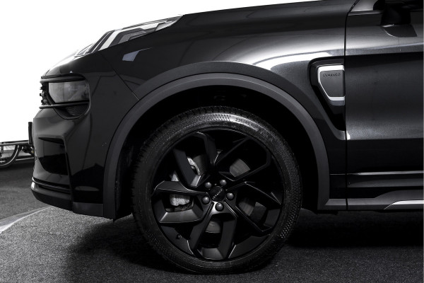 Lynk & Co 01 1.5 PHEV 261PK MY22 | Black Pakket | 360 Camera  | 7.4 kWh Boordlader | S/K-panodak | Adapt. Cruise | Memory | Elek. klep | LM 20" |