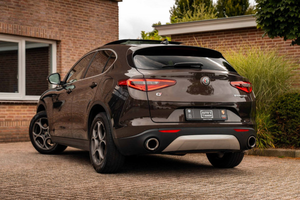 Alfa Romeo Stelvio 2.0 T AWD Super 280 PK Aut. ACC Schuifdak Harman Kardon Stoel/stuurverw. Keyless 19''
