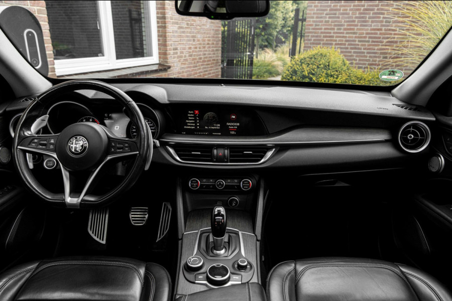 Alfa Romeo Stelvio 2.0 T AWD Super 280 PK Aut. ACC Schuifdak Harman Kardon Stoel/stuurverw. Keyless 19''