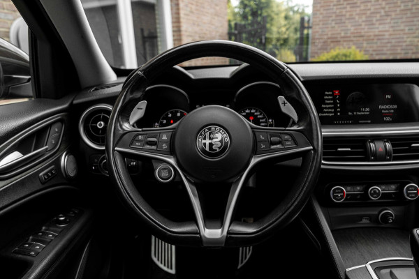 Alfa Romeo Stelvio 2.0 T AWD Super 280 PK Aut. ACC Schuifdak Harman Kardon Stoel/stuurverw. Keyless 19''