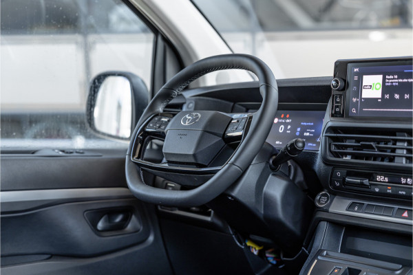 Toyota ProAce Worker 2.0 D-4D Professional DC L3H1 XL | LED | ACC | CarPlay | Camera | Stoel- en stuurwielverwarming | Trekhaak | Navigatie | Keyless entry | Dealer onderhouden | Tot 10 jaar garantie