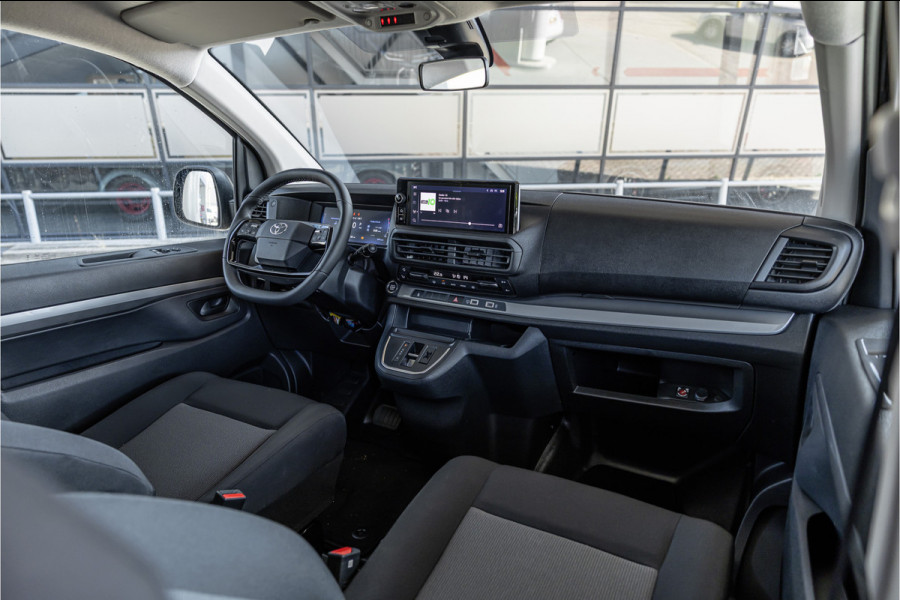 Toyota ProAce Worker 2.0 D-4D Professional DC L3H1 XL | LED | ACC | CarPlay | Camera | Stoel- en stuurwielverwarming | Trekhaak | Navigatie | Keyless entry | Dealer onderhouden | Tot 10 jaar garantie