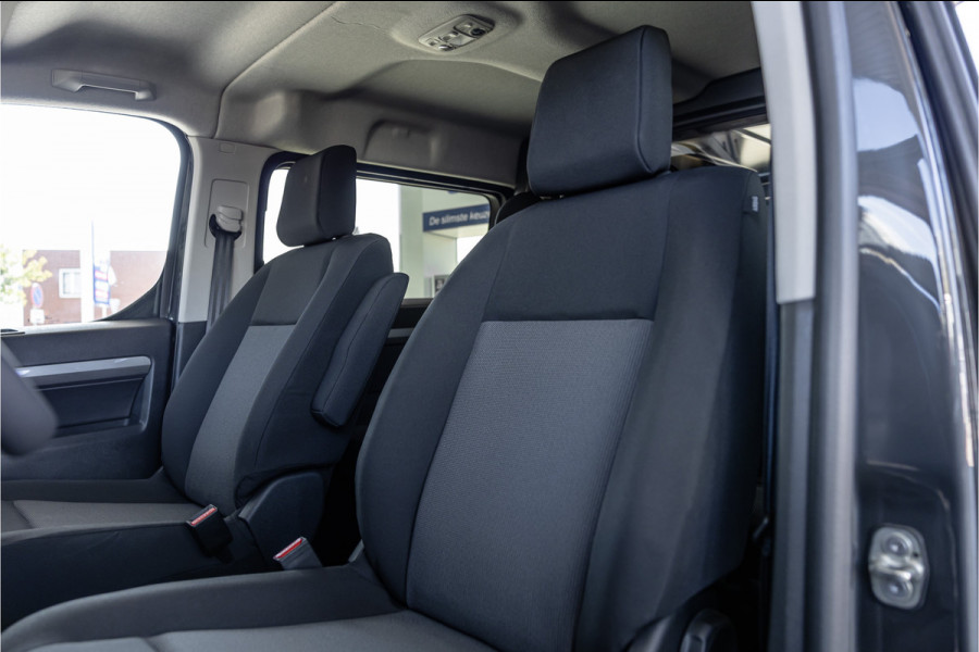 Toyota ProAce Worker 2.0 D-4D Professional DC L3H1 XL | LED | ACC | CarPlay | Camera | Stoel- en stuurwielverwarming | Trekhaak | Navigatie | Keyless entry | Dealer onderhouden | Tot 10 jaar garantie