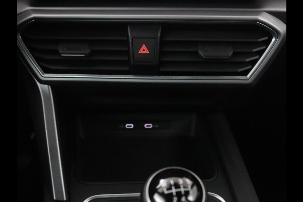 Seat Leon Sportstourer 1.5 TSI FR | Half leder | Cruise control | Climate control | Sfeerverlichting | Park assist | Carplay | Full LED | Virtueel dashboard | 18" velgen
