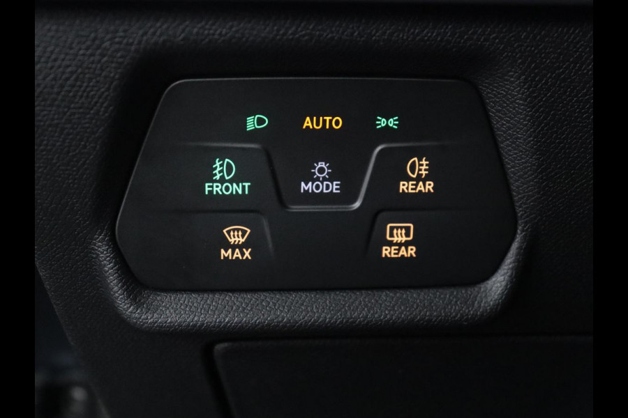 Seat Leon Sportstourer 1.5 TSI FR | Half leder | Cruise control | Climate control | Sfeerverlichting | Park assist | Carplay | Full LED | Virtueel dashboard | 18" velgen
