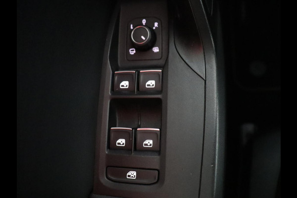 Seat Leon Sportstourer 1.5 TSI FR | Half leder | Cruise control | Climate control | Sfeerverlichting | Park assist | Carplay | Full LED | Virtueel dashboard | 18" velgen
