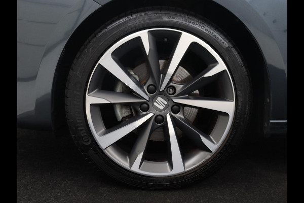 Seat Leon Sportstourer 1.5 TSI FR | Half leder | Cruise control | Climate control | Sfeerverlichting | Park assist | Carplay | Full LED | Virtueel dashboard | 18" velgen