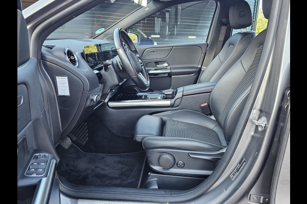 Mercedes-Benz B-Klasse 250 e Business Solution Luxury Limited PHEV | LED | Trekhaak | Stoelverwarming | Widescreen | Parkeerhulp | Camera | All-seasons |
