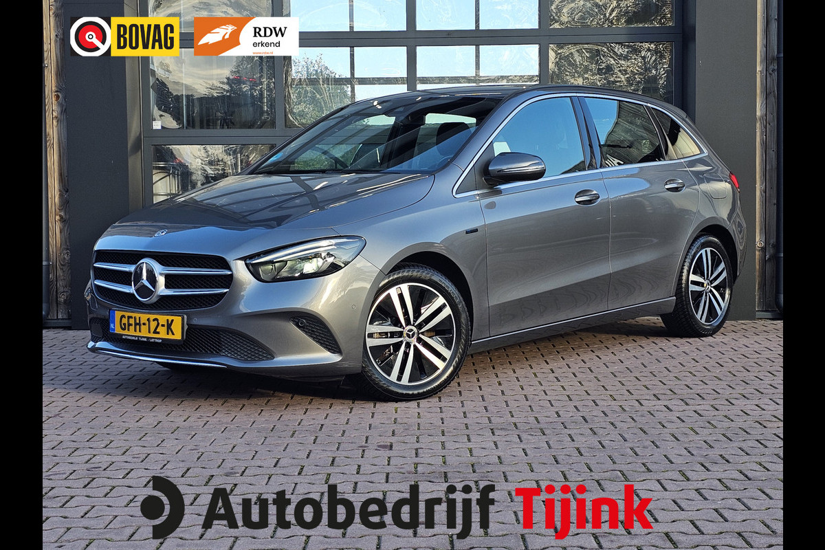 Mercedes-Benz B-Klasse 250 e Business Solution Luxury Limited PHEV | LED | Trekhaak | Stoelverwarming | Widescreen | Parkeerhulp | Camera | All-seasons |