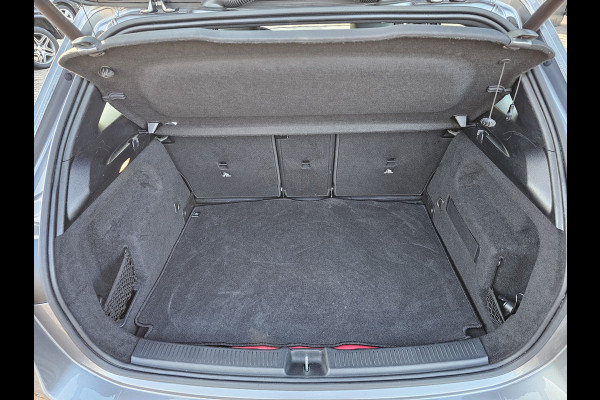 Mercedes-Benz B-Klasse 250 e Business Solution Luxury Limited PHEV | LED | Trekhaak | Stoelverwarming | Widescreen | Parkeerhulp | Camera | All-seasons |