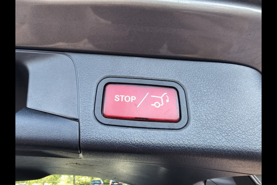 Mercedes-Benz B-Klasse 250 e Business Solution Luxury Limited PHEV | LED | Trekhaak | Stoelverwarming | Widescreen | Parkeerhulp | Camera | All-seasons |