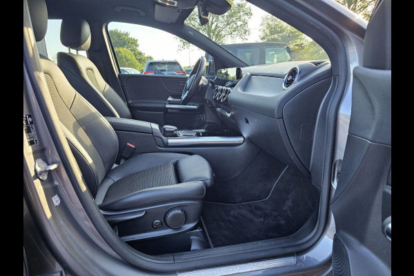 Mercedes-Benz B-Klasse 250 e Business Solution Luxury Limited PHEV | LED | Trekhaak | Stoelverwarming | Widescreen | Parkeerhulp | Camera | All-seasons |