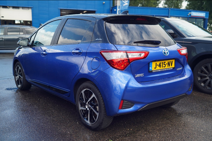 Toyota Yaris 1.5 Hybrid Selection / Dealeronderhouden / Two Tone / Climate Control / Cruise / 16" LMV