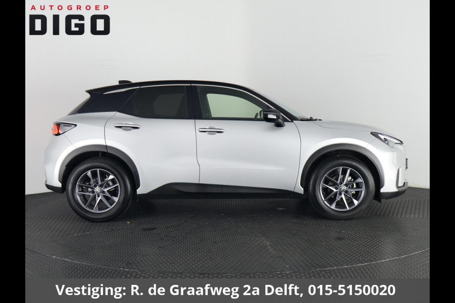 Lexus LBX 1.5 Business Line Bi-Tone 2WD | Dodehoek detectie | Stuur- & Stoelverwarming | Navigatie | Parkeersensoren