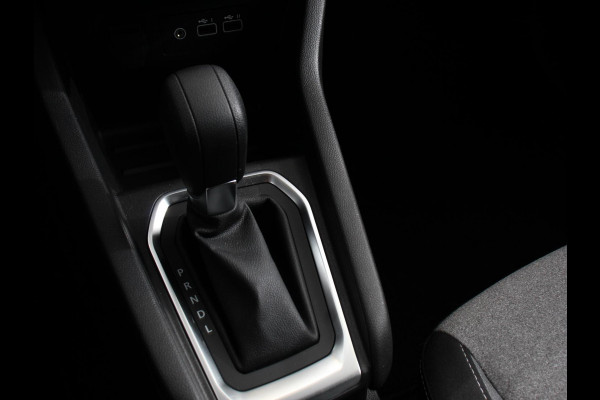 Renault Clio 1.0 TCe 90 GPF Automaat evolution DEMO ! Navigatie Apple Carplay/Android Auto Airco Dab Led Parkeer sensoren