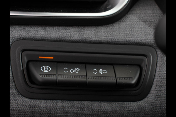 Renault Clio 1.0 TCe 90 GPF Automaat evolution DEMO ! Navigatie Apple Carplay/Android Auto Airco Dab Led Parkeer sensoren