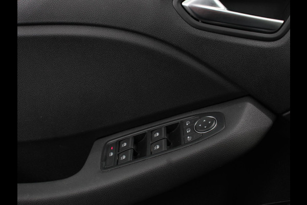 Renault Clio 1.0 TCe 90 GPF Automaat evolution DEMO ! Navigatie Apple Carplay/Android Auto Airco Dab Led Parkeer sensoren