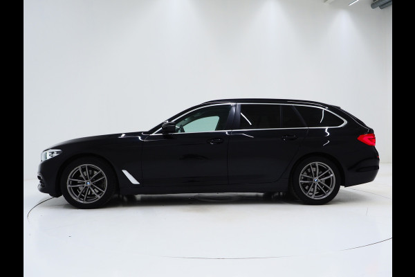 BMW 5 Serie Touring 520i Executive | Leder | Harman/Kardon | Sfeerlicht | Virtual | Stoelverwarming | LED | Carplay