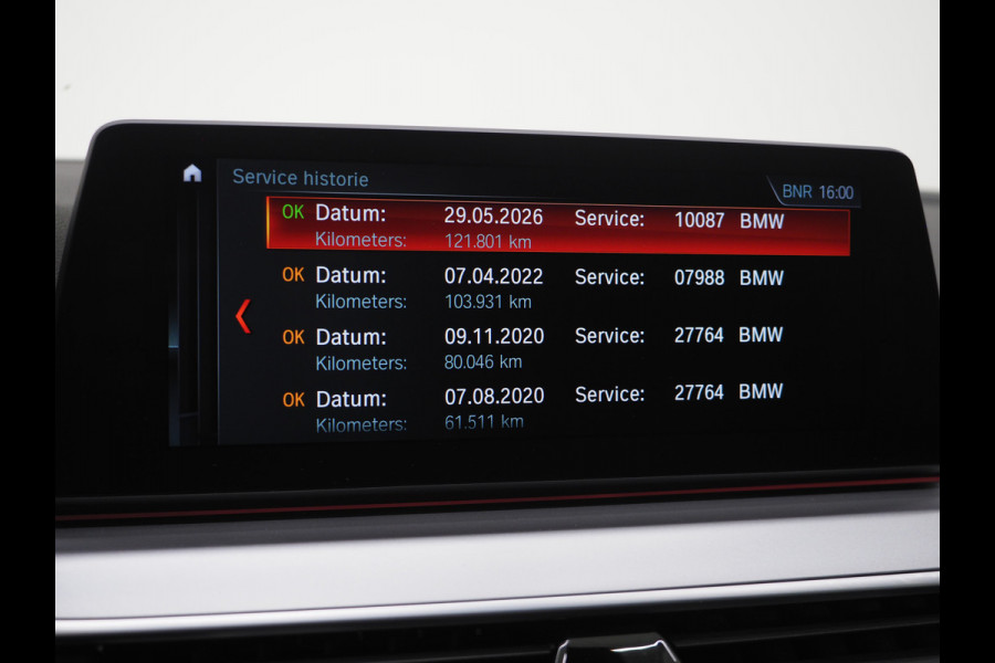 BMW 5 Serie Touring 520i Executive | Leder | Harman/Kardon | Sfeerlicht | Virtual | Stoelverwarming | LED | Carplay