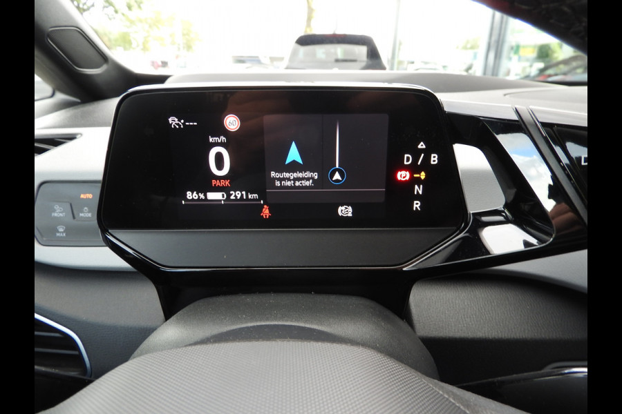 Volkswagen ID.3 Business 58 kWh, SOH 91% Panoramadak, Camera, Matrix Led, Head Up