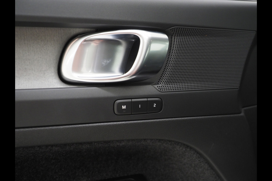 Volvo XC40 1.5 T5 Recharge Inscription | Panoramadak | Leder | Pilot Assist | Camera | Keyless | Memory | LED | Carplay