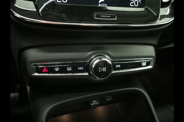 Volvo XC40 1.5 T5 Recharge Inscription | Panoramadak | Leder | Pilot Assist | Camera | Keyless | Memory | LED | Carplay