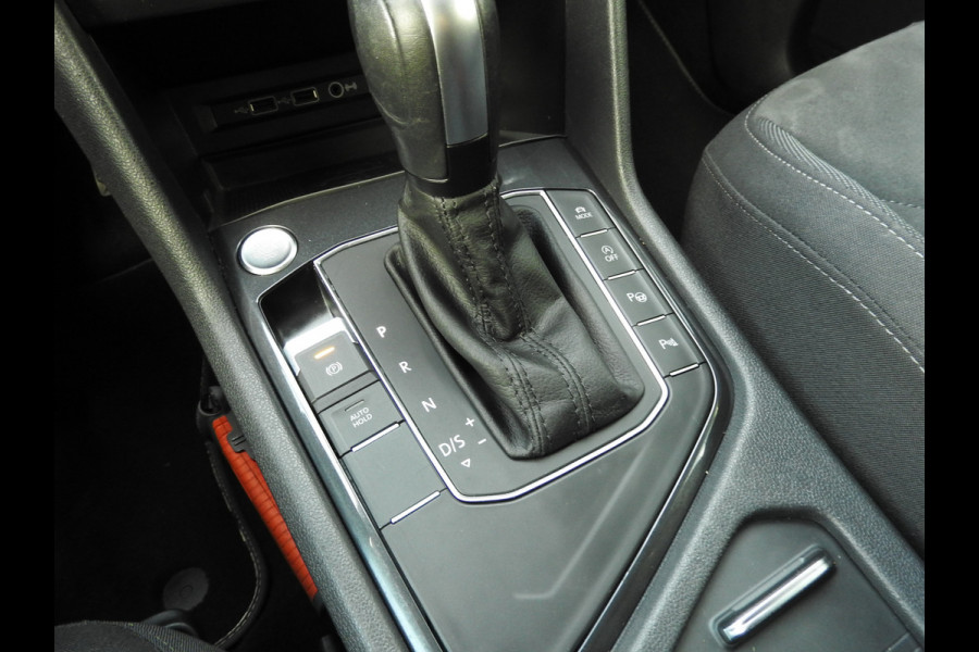 Volkswagen Tiguan Allspace 1.5 TSI Highline Business R, Navi, Camera, Trekhaak