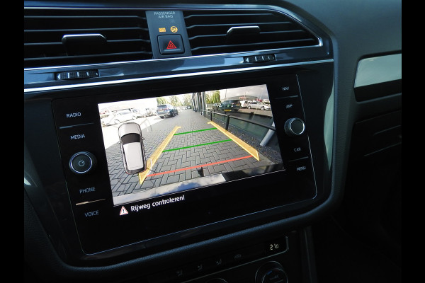 Volkswagen Tiguan Allspace 1.5 TSI Highline Business R, Navi, Camera, Trekhaak