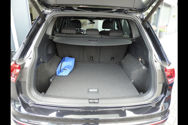 Volkswagen Tiguan Allspace 1.5 TSI Highline Business R, Navi, Camera, Trekhaak