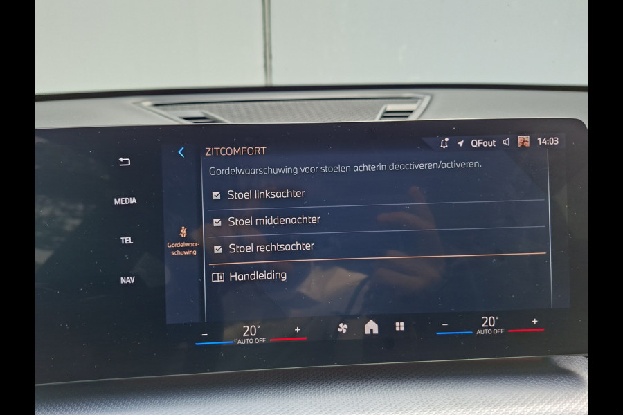 BMW X1 sDrive20i M-Sport Carplay Sportzetels Zwarte hemel PORTIMAO BLAU METALLIC