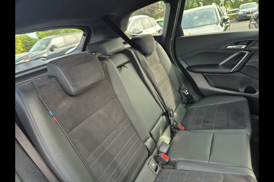 BMW X1 sDrive20i M-Sport Carplay Sportzetels Zwarte hemel PORTIMAO BLAU METALLIC