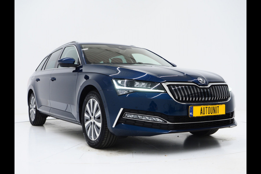 Škoda Superb Combi 1.4 TSI iV Style | Panoramadak | Leder | Trekhaak | Stoelkoeling | 360 | Memory | Keyless | Carplay