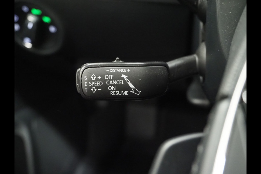Škoda Superb Combi 1.4 TSI iV Style | Panoramadak | Leder | Trekhaak | Stoelkoeling | 360 | Memory | Keyless | Carplay