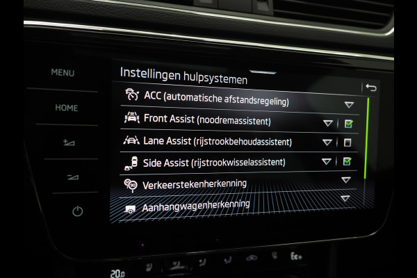 Škoda Superb Combi 1.4 TSI iV Style | Panoramadak | Leder | Trekhaak | Stoelkoeling | 360 | Memory | Keyless | Carplay
