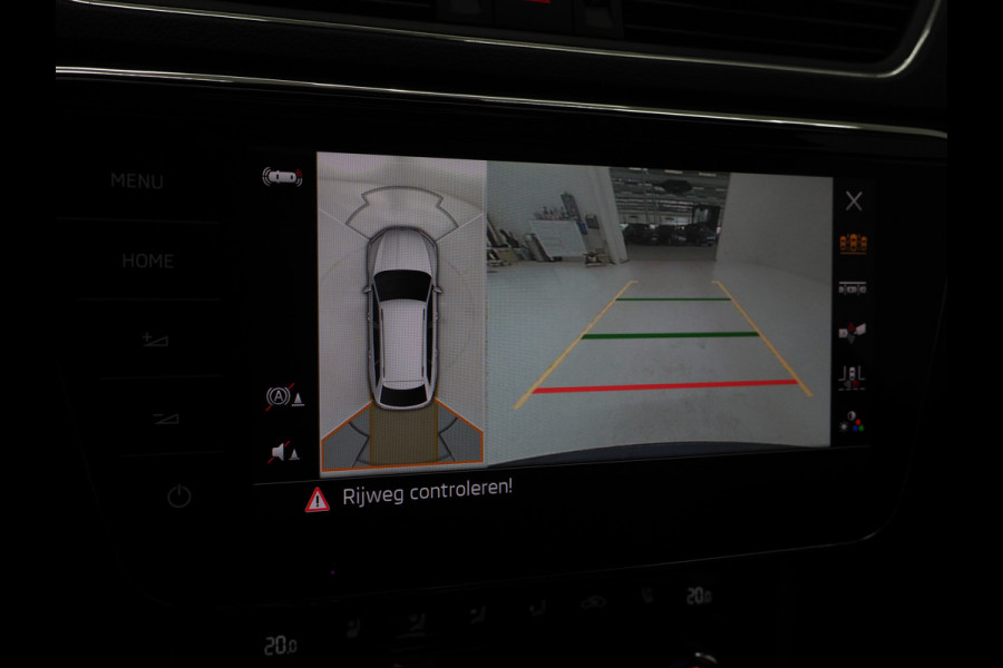 Škoda Superb Combi 1.4 TSI iV Style | Panoramadak | Leder | Trekhaak | Stoelkoeling | 360 | Memory | Keyless | Carplay