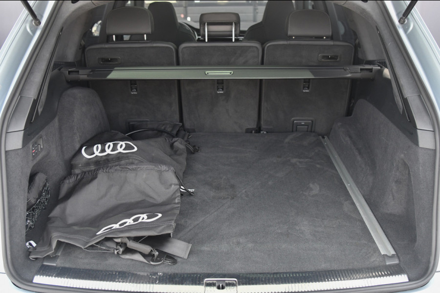 Audi Q7 60 TFSI e quattro Pro Line S Competition, Carbon, Massage, Luchtvering, Alcantara, 4-wielsturing, 360 3D, OLED, B&O, HUD!