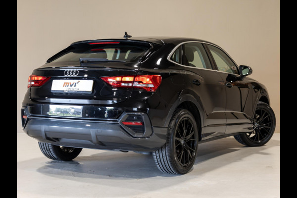 Audi Q3 Sportback 35 TFSI Business Edition / 150pk / Stuur verwarming / Dodehoek assistent / Automatische klimaatregeling /